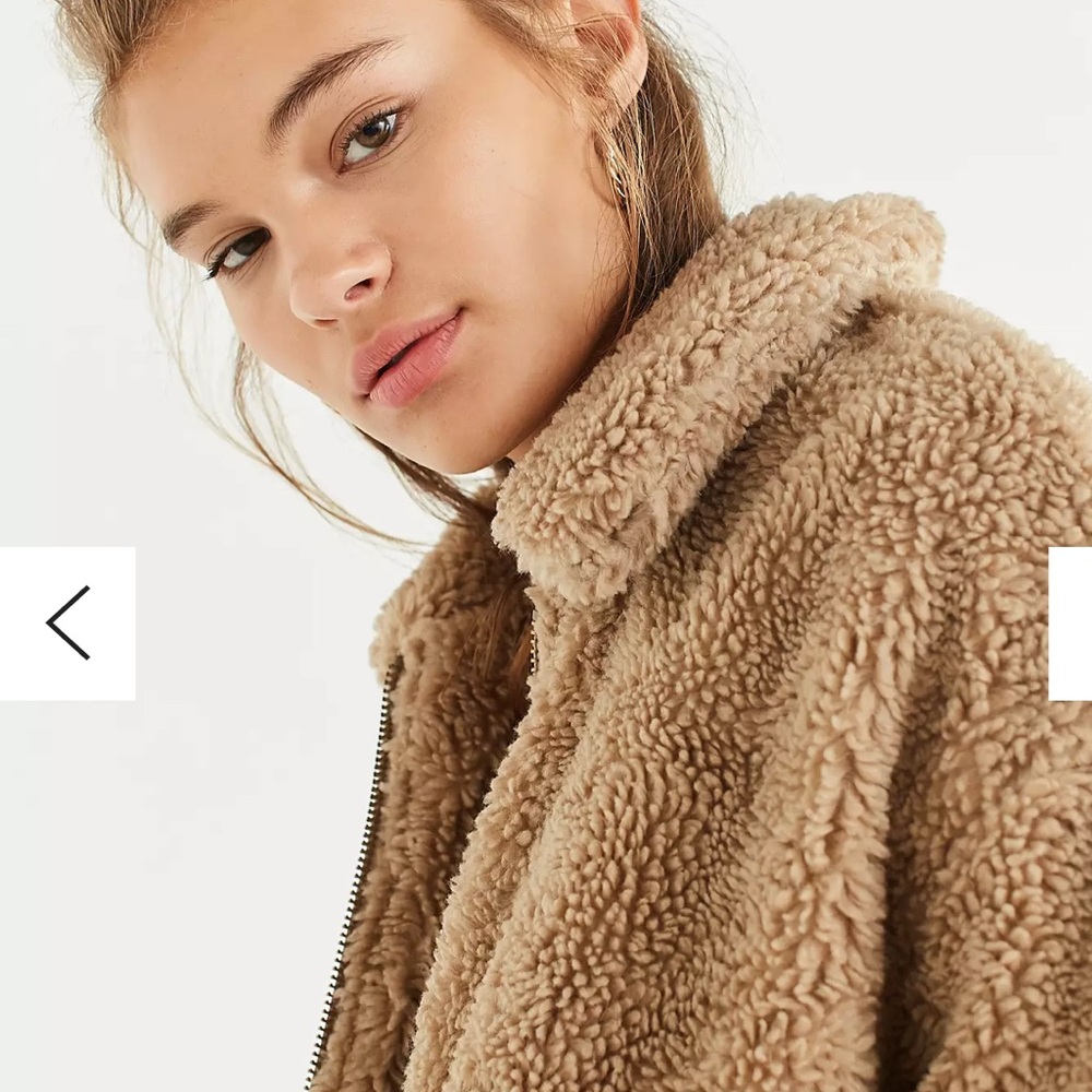NWOT URBAN OUTFITTERS SUPERSOFT SHERPA TEDDY BEAR JACKET